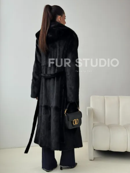 Черная норковая шуба с капюшоном - фото 4