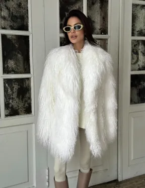 Шуба из меха ламы PREMIUM COLLECTION, английский воротник - фото 3