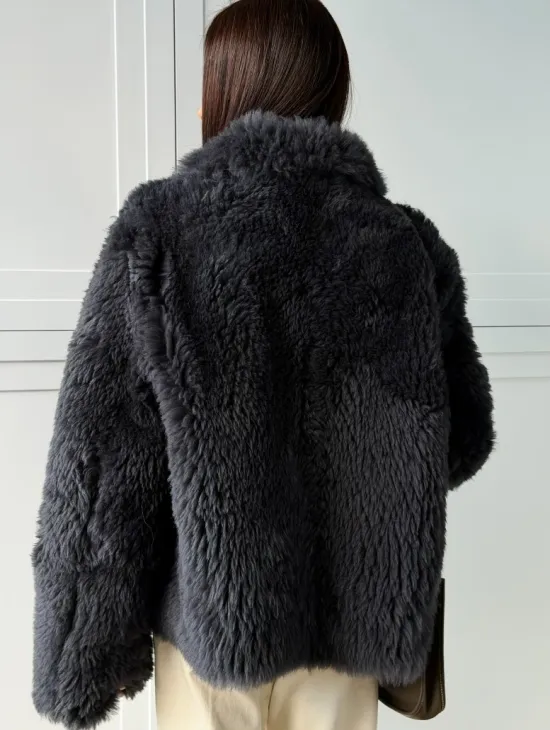 Короткая шуба - дубленка из натуральной овчины,  воротник апаш - фото 3