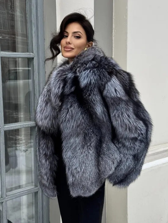 Короткий женский полушубок из чернобурки английский воротник - фото 8