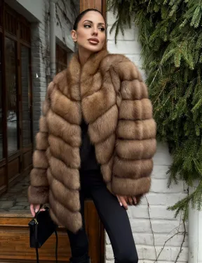 Полушубок из куницы с воротником V-образным - фото 9