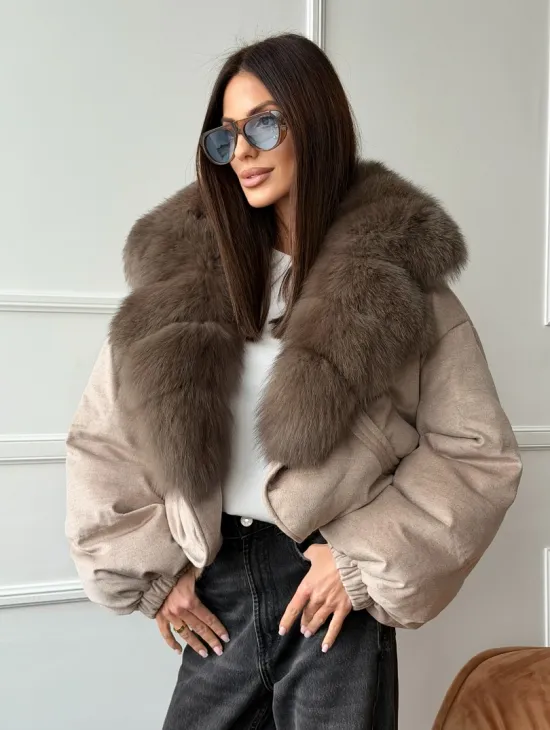 Зимний короткий пуховик с мехом - оверсайз - фото 9