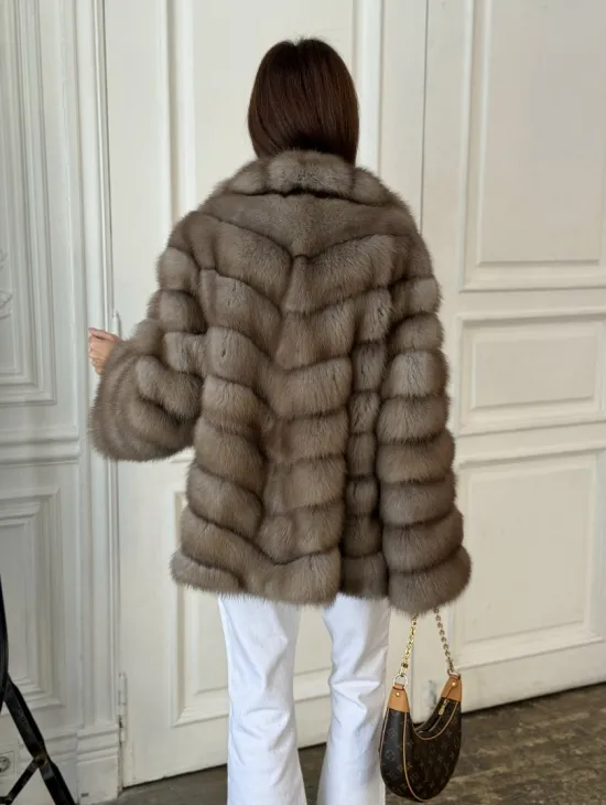 Шуба из куницы воротник английский - фото 2